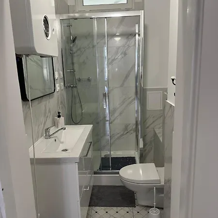 Trzecie Pietro * Poznań