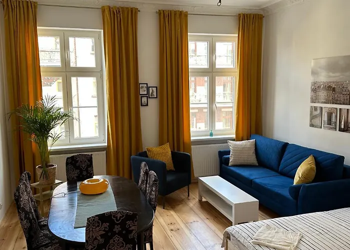 Trzecie Pietro * פוזנן