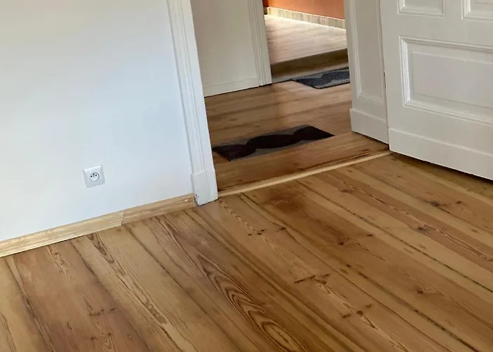 Trzecie Pietro דירה